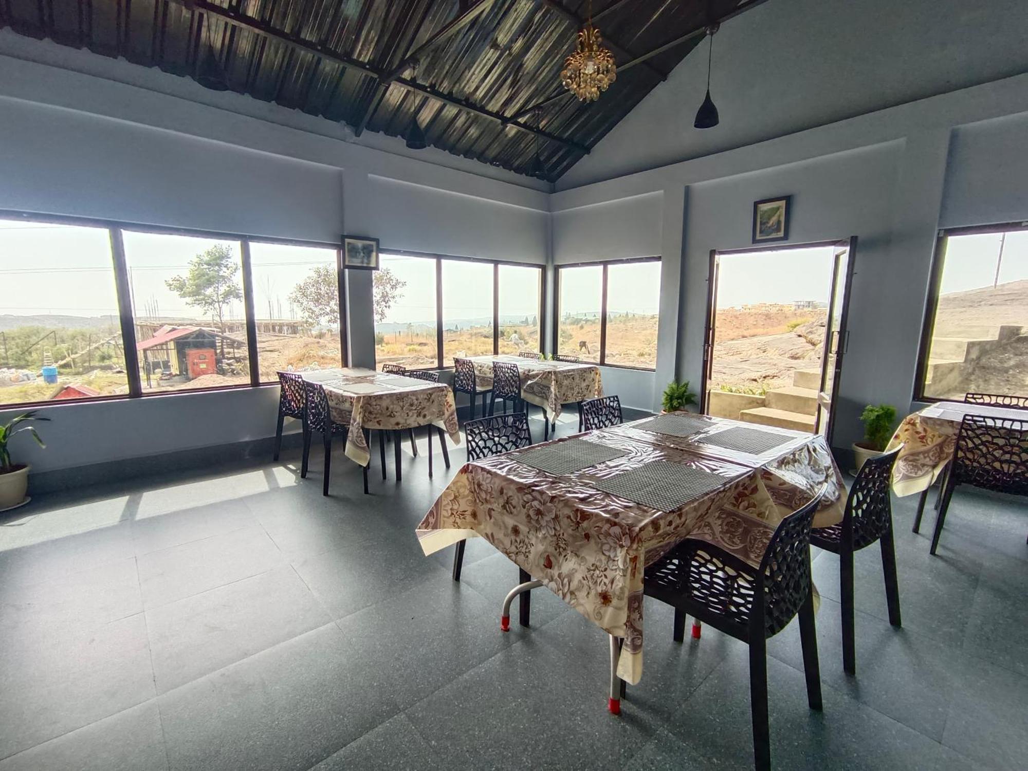 Serene Resort Cherrapunji Eksteriør billede
